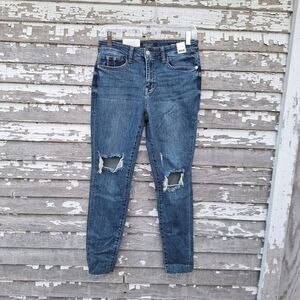 Judy Blue Mid Rise Skinny Women's Blue Distressed Jeans Size 5 / 27 NWT